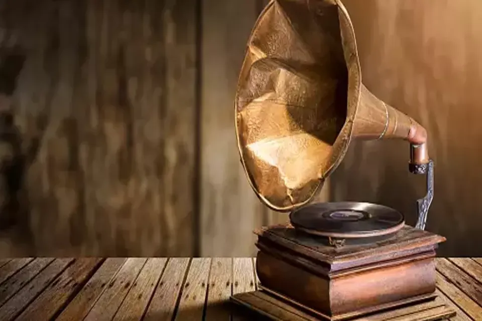 Gramofon Tarihi Mekanik Devrimin Eşsiz Müzikal Mirası - 3