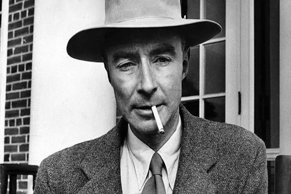 J Robert Oppenheimer Atom Bombasının Tarihi İzleri - 6