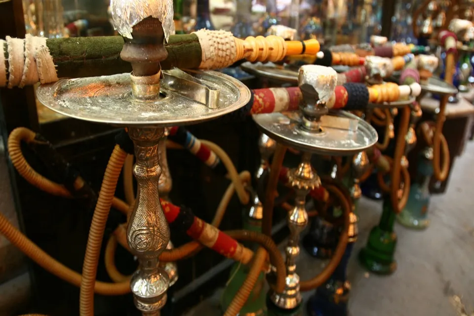 Nargile Tarih Sanat ve Sosyal Etkileşimin Simgesi - 3