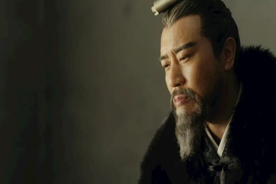 Qin Shi Huang Kimdir ? Büyük Çin İmparatoru - Rehberce